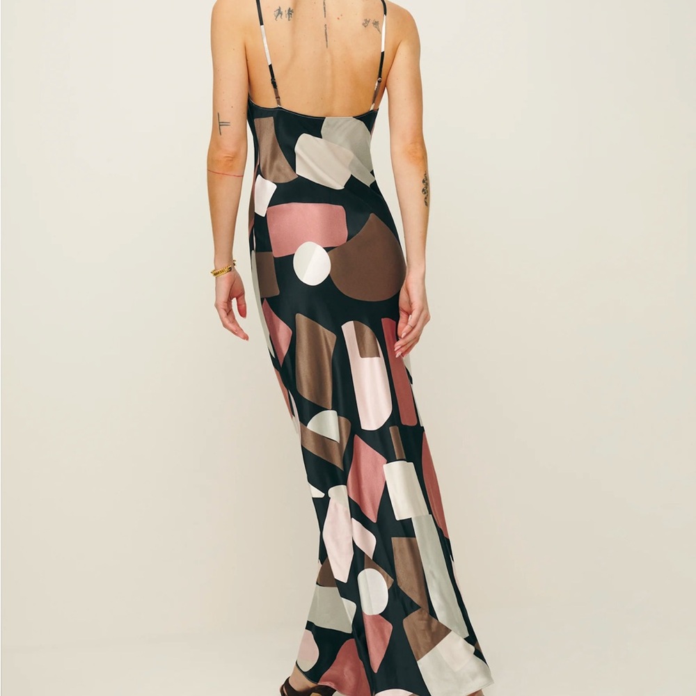 Abstract Patterned Dress - Picture 3 of 6